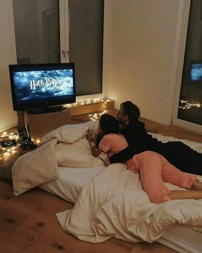 Film izlerken kimlerin eşlik etmesini seversiniz ?