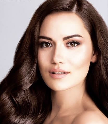 Neslihan Atagül mü daha güzel Fahriye Evcen mi sizce?