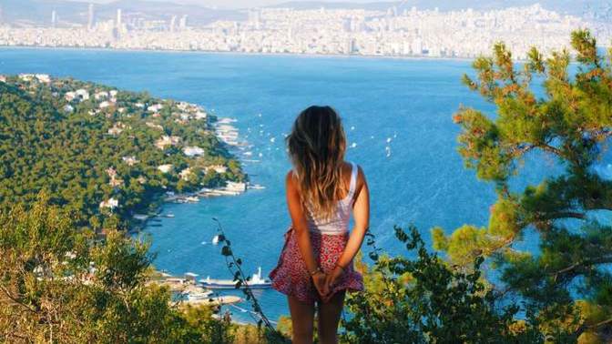 İstanbul'da hangi ilçenin neyi meşhur/nereler gezilmeli?
