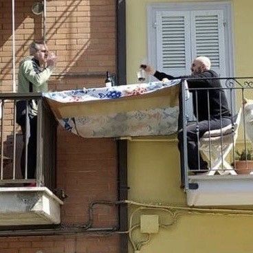 Komşularınızla aranız iyi midir?