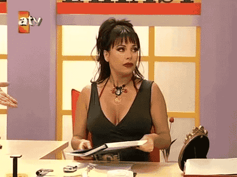 Şenay Gürler sizce Çok güzel ve çekici bir kadın mı?