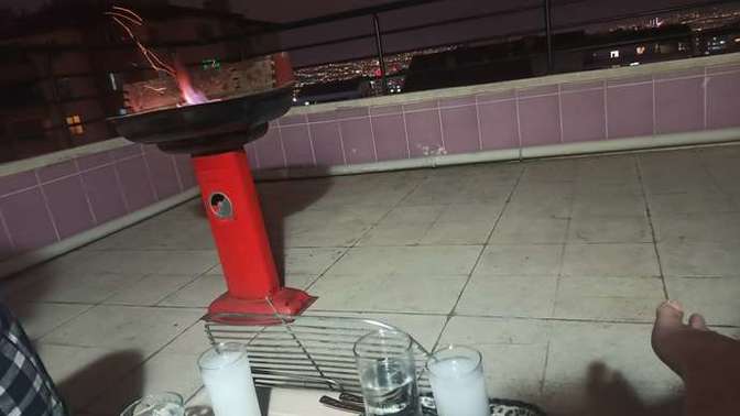Mazi kalbinde bir yaraysa unutmak mı lazım, boş vermek mi, yoksa içmek mi?