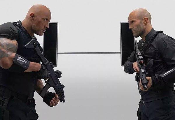 Kötü karakteri başka filmde iyi rolde gördüğünüzde seviniyor musunuz?