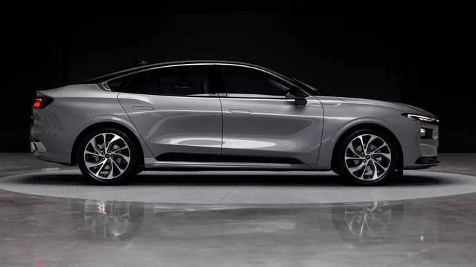 Ford Mondeo hala satılıyor mu?