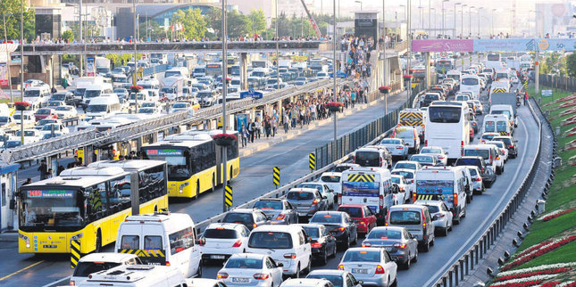 Trafikte en çok hangi şehirlerin plakası dikkatinizi çekiyor?