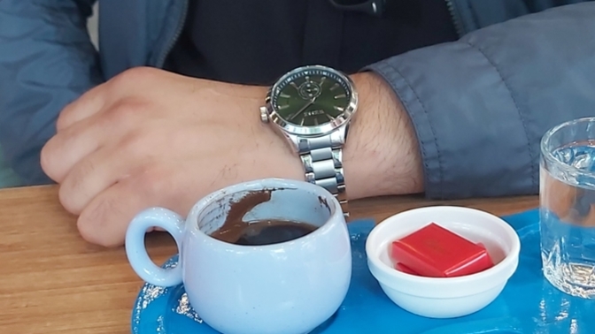 Sevgiliniz her buluşmaya geç gelse, ne tepki verirdiniz?