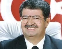Turgut Özal hakkında ne düşünüyorsunuz batının kuklası mı yoksa darbe sonrası ülke için bir aydınlık yüz müydü? Aslında nasıl öldü?