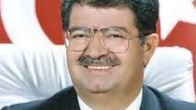 Turgut Özal hakkında ne düşünüyorsunuz batının kuklası mı yoksa darbe sonrası ülke için bir aydınlık yüz müydü? Aslında nasıl öldü?