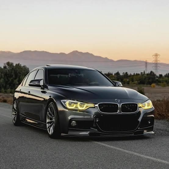 BMW F30 mu güzel, F10 mu?