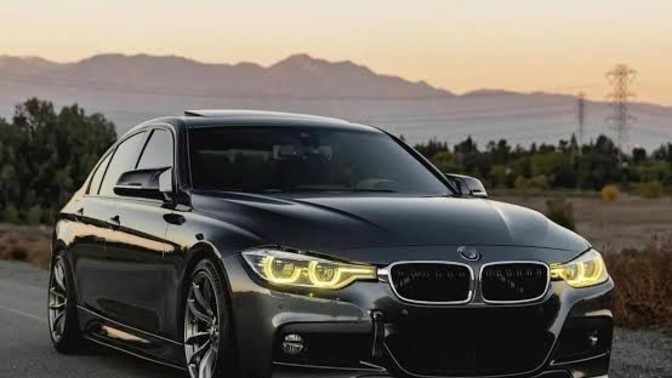 BMW F30 mu güzel, F10 mu?
