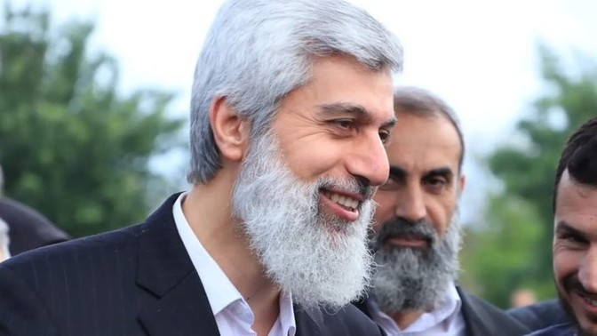 Merhaba Furkan vakfı Alpaslan Kuytul Hoca efendi için ne düşünüyorsunuz?