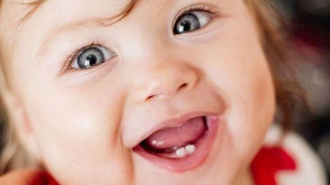 Bebeklerin diş çıkarma sürecini rahat geçirmesi için neler yapılabilir?