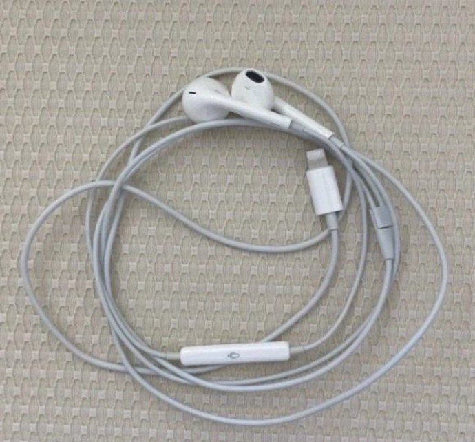 Bluetooth kulaklık mı kullanıyorsunuz, kablolu kulaklık mı?