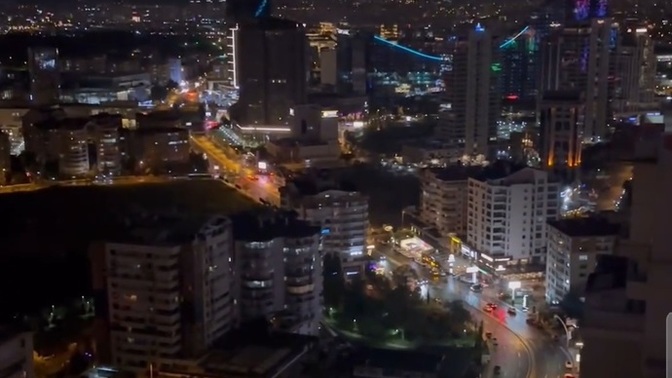 Herkes baktığı manzaradan memnun mu şöyle deniz meniz olaydı, manzaranı atar mısın?