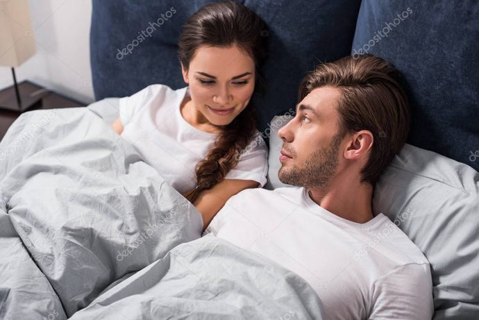 Gece yatağa yattığınız andan itibaren aklınıza neler geliyor dürüstçe yazın biz bizeyiz yabancı yok?