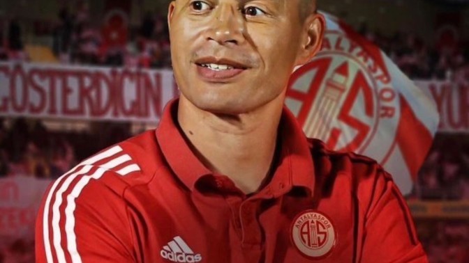 Sizce Alex de Souza gerçekten Antalyasporla anlaştımı tepkiniz ne olur gerçekten gelse?