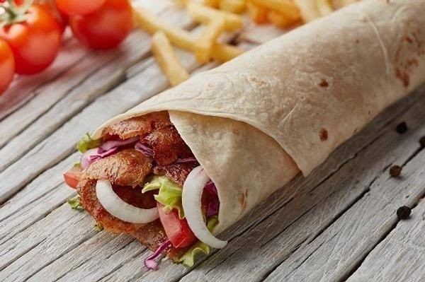 Yemeğe çağırdığımız misafire döner sipariş etsek saygısızlık mıdır 😀?