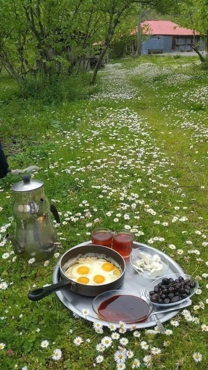 Böyle kahvaltıların tadı neden envai çeşit olmasa da daha lezzetli oluyor?