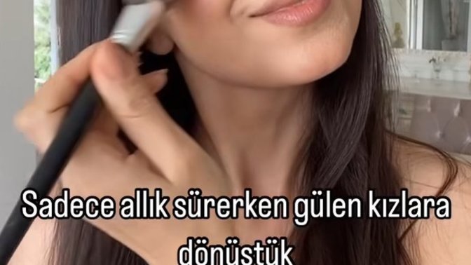 Güler yüzlü müsün, asık suratlı mısın?