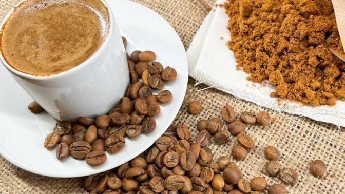 Nescafe mi Türk kahvesi mi?
