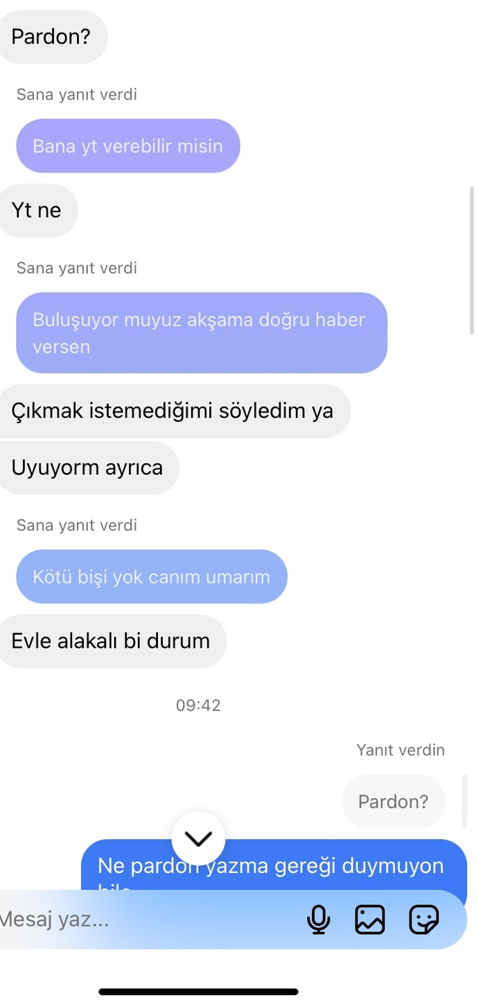 Bigodan tanıştığım kız beni ekti birde üstüne hakaret etti bende ağzıma geleni söyledim sonradan kim haklı?