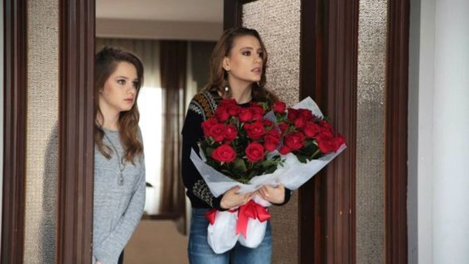 Flört beni görmek için 18 saatlik yoldan geldi. Görüşmek istemiyorum, nasıl reddedebilirim?