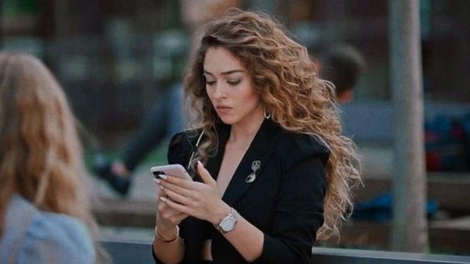 Karşı cinsten birileriyle tanışmak için sosyal medya güvenilir mi?