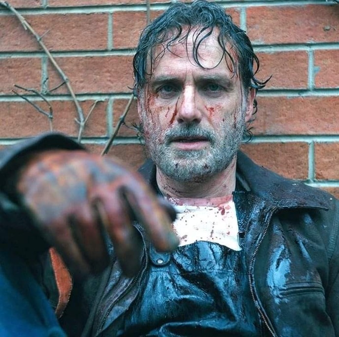 Walking dead izledinizmi? Bu diziyi nasil buldunuz?