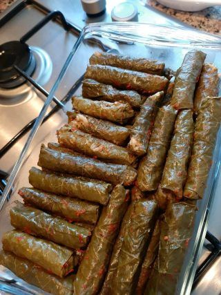 Yaprak sarması mı, lahana sarması mı?