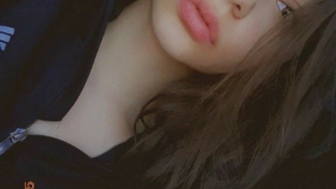 Benimle konuşmayan kişinin başkasıyla samimi olduğunu gördükçe delirmem normal mi?