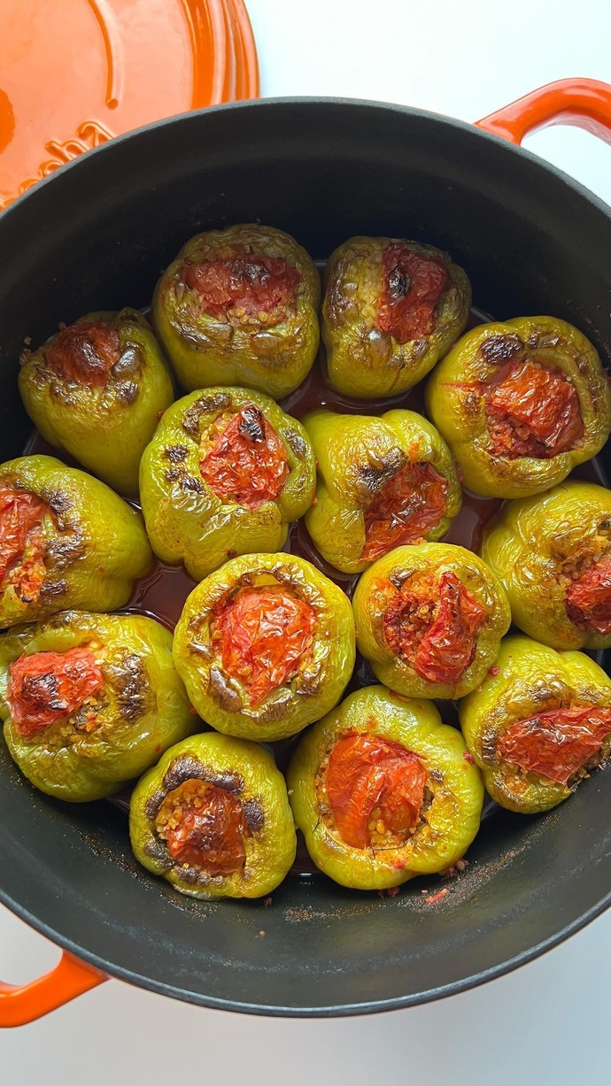 Biber dolmasının içine biber koyulur mu?
