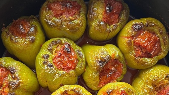 Biber dolmasının içine biber koyulur mu?