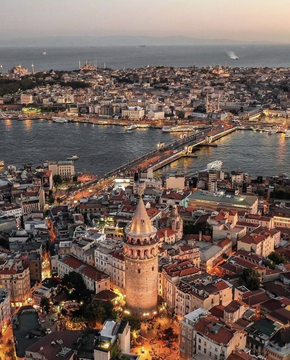 İstanbulda yaşamayanlar hayatı kaçırıyor mu?