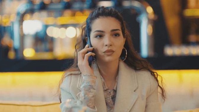 Sevgilim beni gün boyu aramadan durabiliyor. İnsan sevgilisini aramadan durabilir mi?