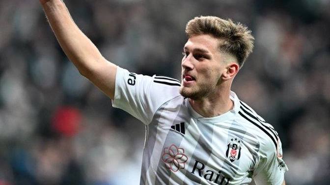 Semih Kılıçsoy'un milli takımda yaşadığı durum hakkında ne düşünüyorsun?