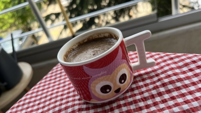 Sütlü türk kahvesi sever misin?