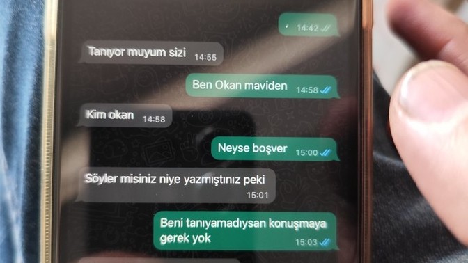 Gereksiz insanlarla samimi olmayacam diye söz veren sevgilinin bukadar kolay tongaya düşmesi normal mi?