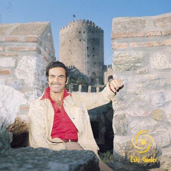 En yakışıklı bulduğunuz Sinema oyuncusu kim?