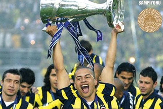 Arkadaşım Fenerbahçe’nin şampiyon olacağını rüyasında görmüş. Sizce inanmalı mıyım?