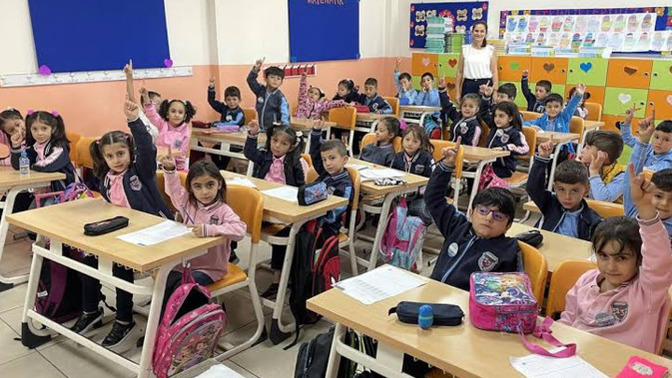 İlk okulda unutamadığınız bir anınızı söyler misiniz?