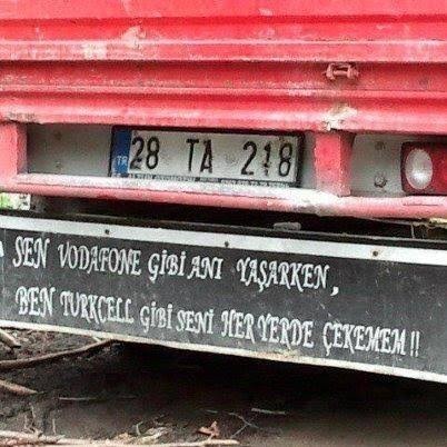 Bildiğiniz, sevdiğiniz, komik bulduğunuz kamyon arkası yazılar neler?