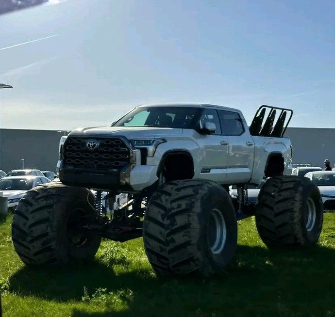 Toyota arabamla mahallene gelsem ?