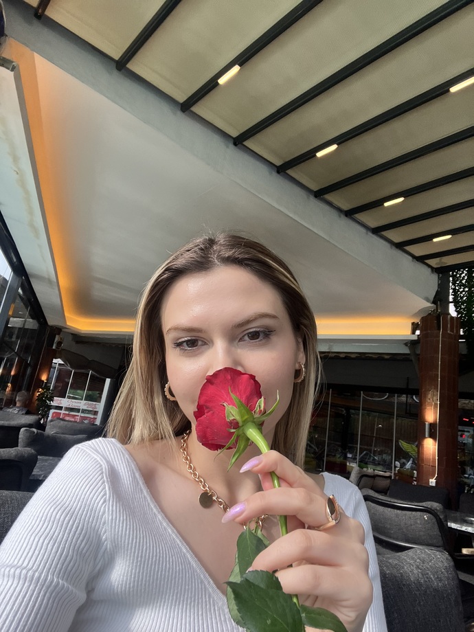 Sizce storye atılır mı?