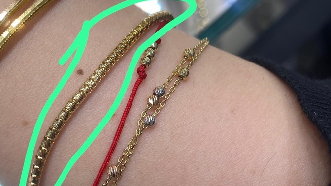 Arkadaşlar sizce hangi bileklik? Zevkinize inanıyorummm🥰?