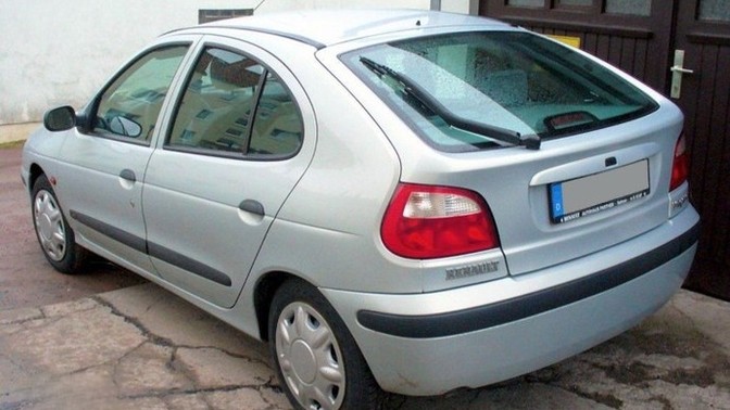 Renault Megane 1 Hatchback Tasarımını nasıl buluyorsunuz?