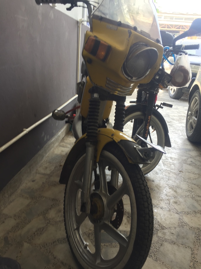 Bu hidrolik ön fren diskinden aynısından den nerede bulabilirim sarı 105 Peugeot motorun üstündekinden ön takım ile beraber?