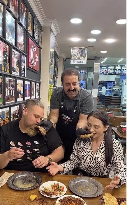 Size böyle yemek yapılmasını ister miydiniz?