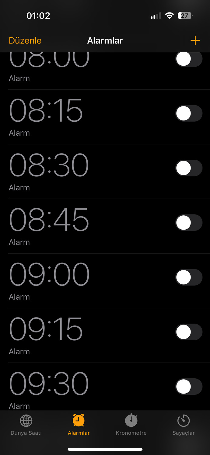 Sabah için kurduğunuz alarmı erteleme gibi bir huyunuz var mı?