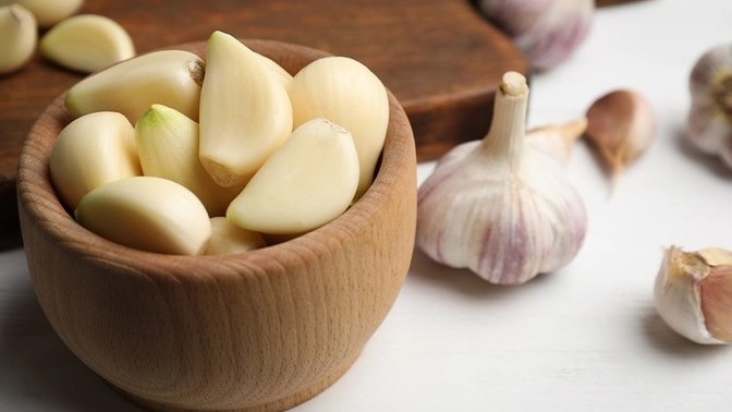 Sarımsak 🧄Sever misiniz en son ne zaman yediniz ve neler de kullanırsınız?