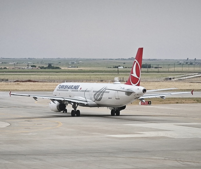 Bugün Anneler Günü! :) Annenize söylemek isteyip de söyleyemediğiniz bir şey var mı?